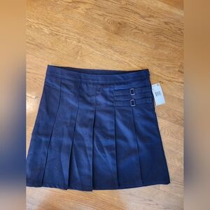SU1 - Navy Pleated Skort with Buckle Detail